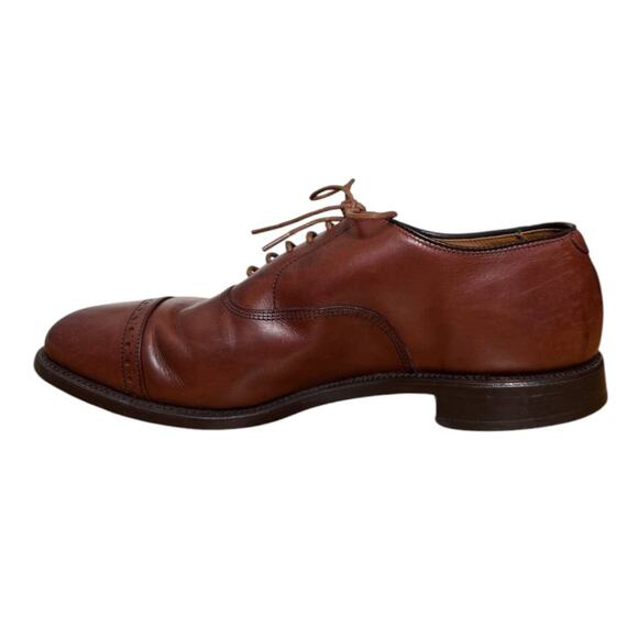Allen Edmonds Brown Shoes | Size 10.5 - Picture 2 of 8